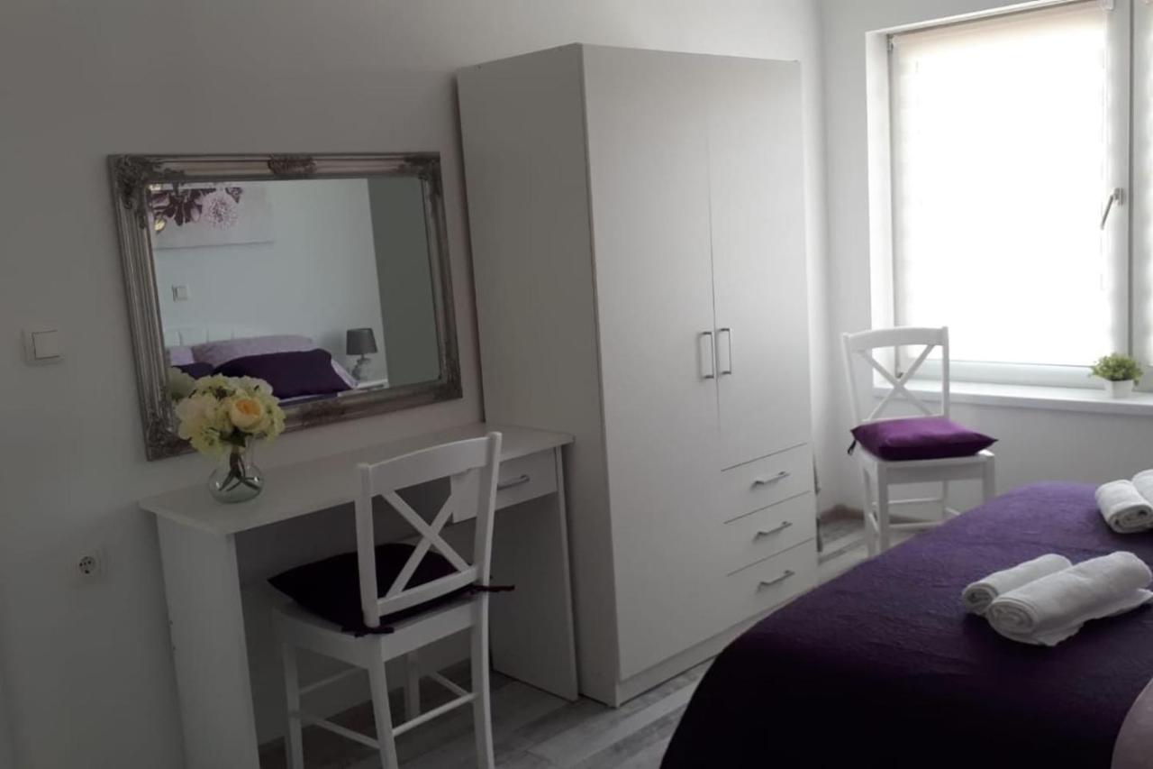 Dinjiška Apartman Lidija מראה חיצוני תמונה