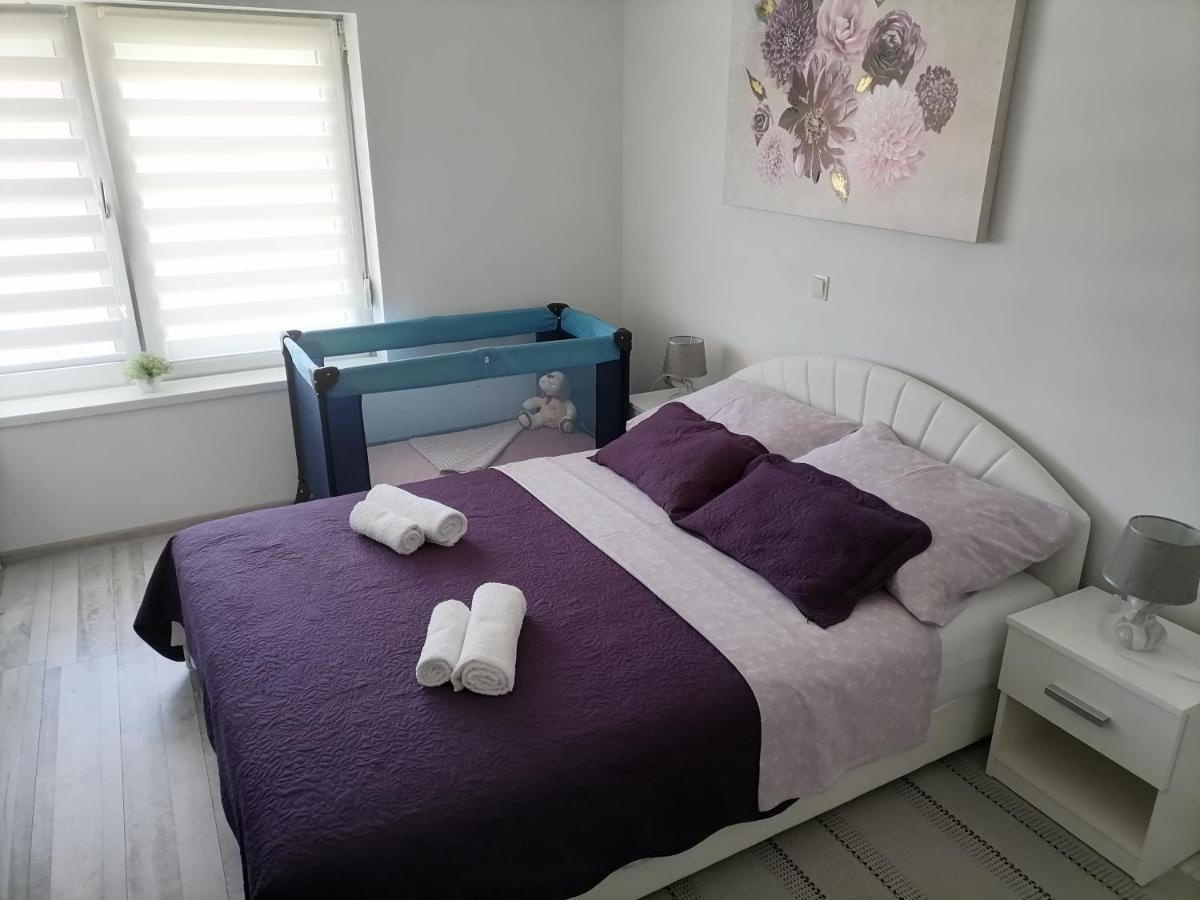 Dinjiška Apartman Lidija מראה חיצוני תמונה